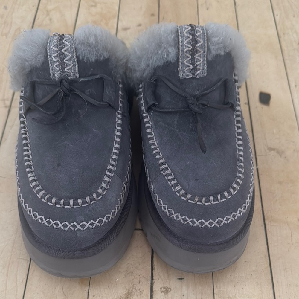Gray Fur-Lined Moccasin Slippers